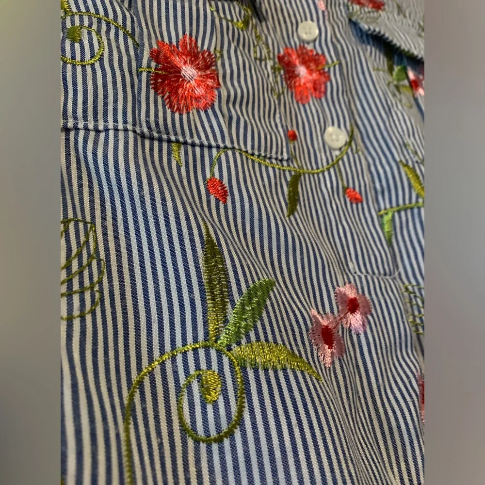 BCBGeneration Embroidered Shirt Dress - Picture 13 of 15